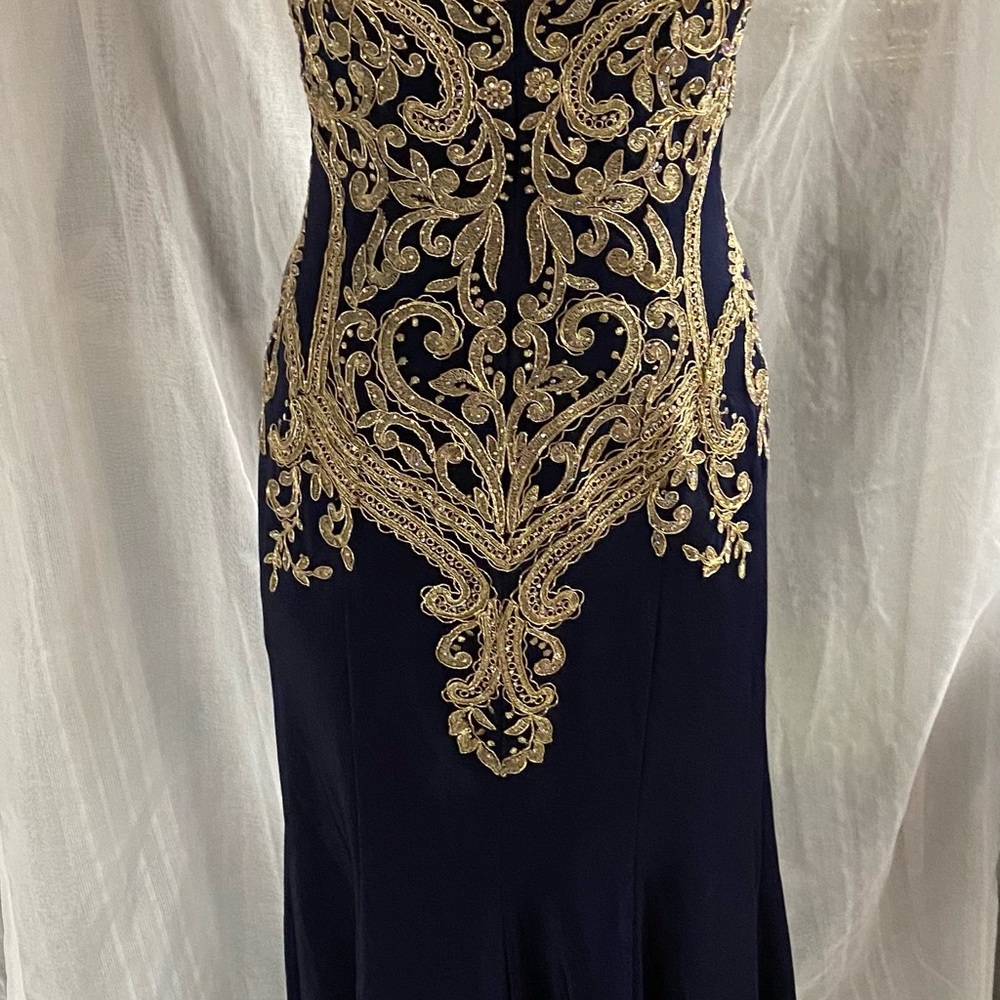 Floor length navy Formal dress (gown)